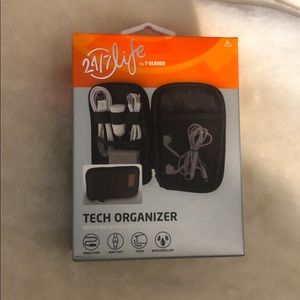 New technology organizer